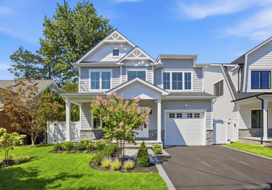 404 Langley Avenue, Hempstead, NY, 4 Bedrooms Bedrooms, 14 Rooms Rooms,3 BathroomsBathrooms,Residential,For Rent,Langley,0,1059543 404 Langley Avenue, Hempstead, NY, 4 Bedrooms Bedrooms, 14 Rooms Rooms,3 BathroomsBathrooms,Residential,For Rent,Langley,0,1059543