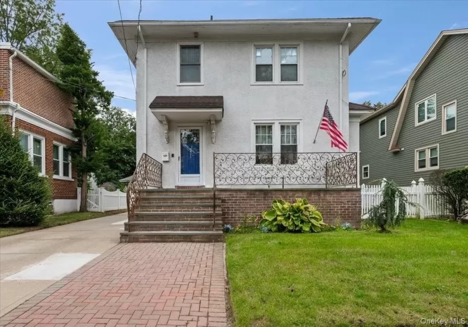 1051 Roselle Place, Hempstead, NY, 3 Bedrooms Bedrooms, 7 Rooms Rooms,1 BathroomBathrooms,Residential,For Rent,Roselle,0,1054627 1051 Roselle Place, Hempstead, NY, 3 Bedrooms Bedrooms, 7 Rooms Rooms,1 BathroomBathrooms,Residential,For Rent,Roselle,0,1054627