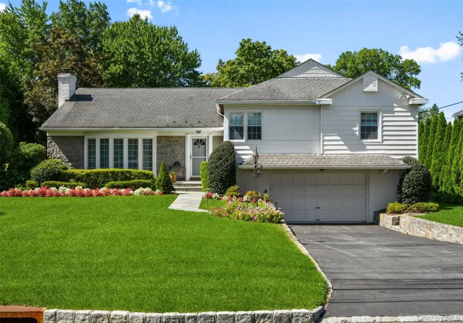 52 Dorchester Road, New Rochelle, NY, 3 Bedrooms Bedrooms, 8 Rooms Rooms,2 BathroomsBathrooms,Residential,For Rent,Dorchester,0,1055884 52 Dorchester Road, New Rochelle, NY, 3 Bedrooms Bedrooms, 8 Rooms Rooms,2 BathroomsBathrooms,Residential,For Rent,Dorchester,0,1055884