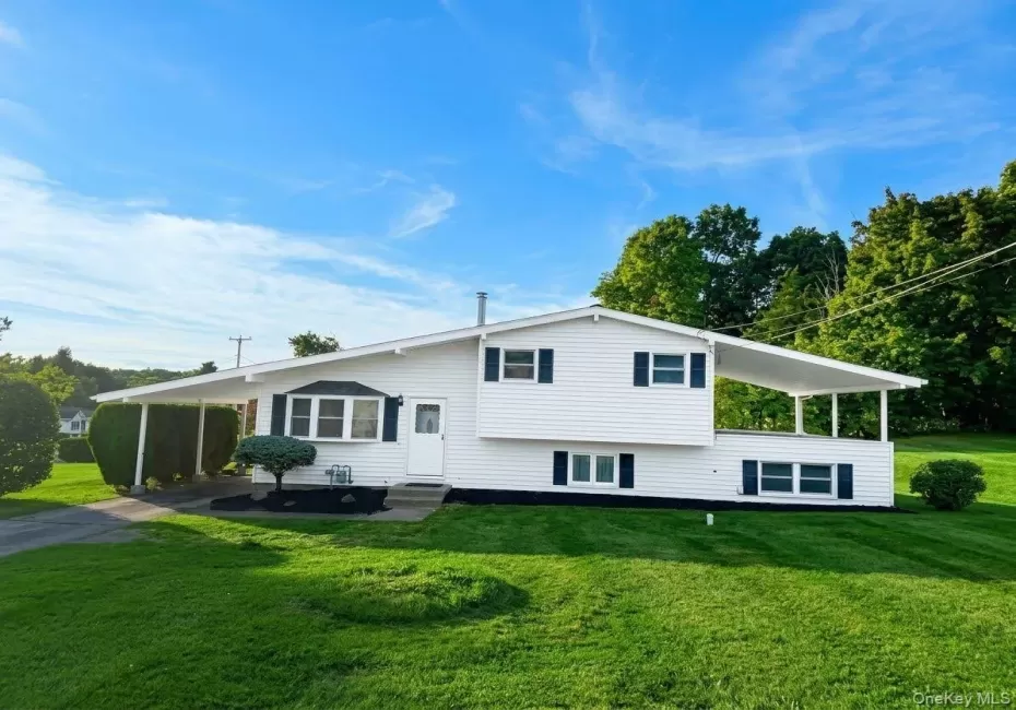 1 Barbara Lane, Wappinger, NY, 3 Bedrooms Bedrooms, 9 Rooms Rooms,1 BathroomBathrooms,Residential,For Rent,Barbara,0,1055952 1 Barbara Lane, Wappinger, NY, 3 Bedrooms Bedrooms, 9 Rooms Rooms,1 BathroomBathrooms,Residential,For Rent,Barbara,0,1055952