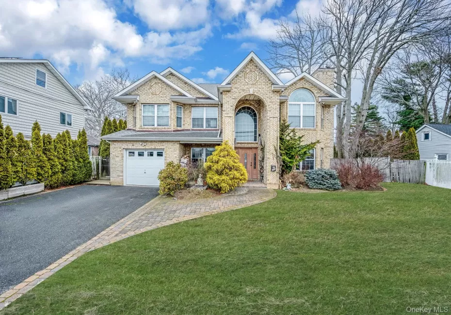120 Waldo Street, Babylon, NY, 5 Bedrooms Bedrooms, 12 Rooms Rooms,3 BathroomsBathrooms,Residential,For Rent,Waldo,0,1058605 120 Waldo Street, Babylon, NY, 5 Bedrooms Bedrooms, 12 Rooms Rooms,3 BathroomsBathrooms,Residential,For Rent,Waldo,0,1058605
