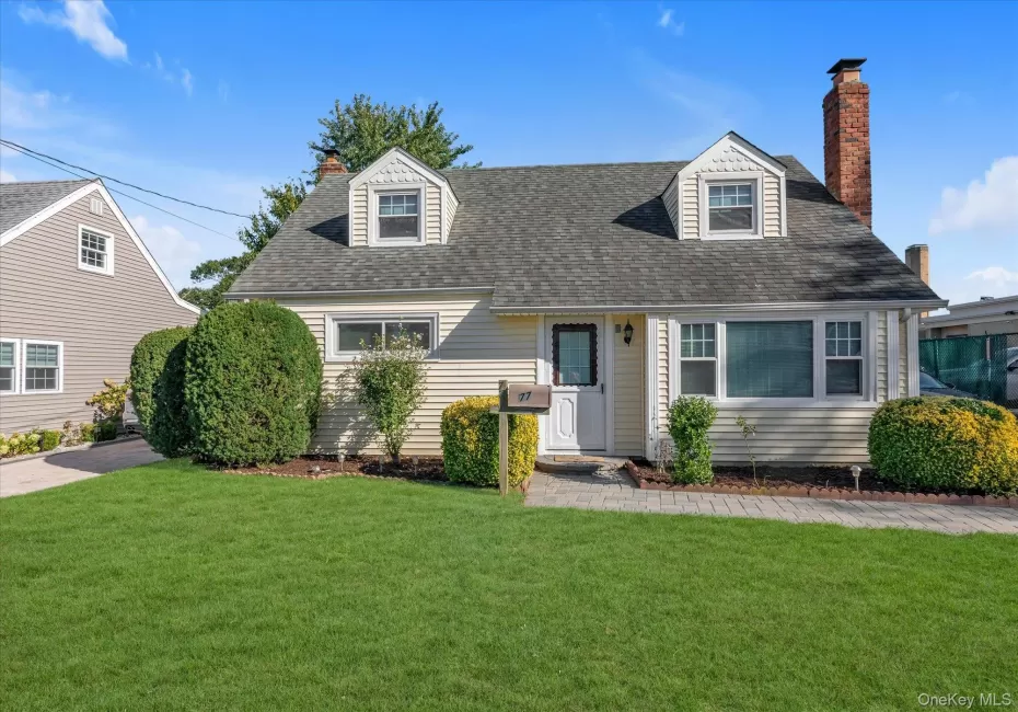 77 Horton Avenue, Hempstead, NY, 3 Bedrooms Bedrooms, 5 Rooms Rooms,2 BathroomsBathrooms,Residential,For Rent,Horton,0,1058909 77 Horton Avenue, Hempstead, NY, 3 Bedrooms Bedrooms, 5 Rooms Rooms,2 BathroomsBathrooms,Residential,For Rent,Horton,0,1058909