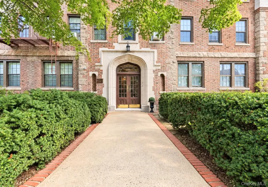 100 Parkway Road, Eastchester, NY, 2 Bedrooms Bedrooms, 4 Rooms Rooms,1 BathroomBathrooms,Residential,For Rent,Parkway,0,996950 100 Parkway Road, Eastchester, NY, 2 Bedrooms Bedrooms, 4 Rooms Rooms,1 BathroomBathrooms,Residential,For Rent,Parkway,0,996950