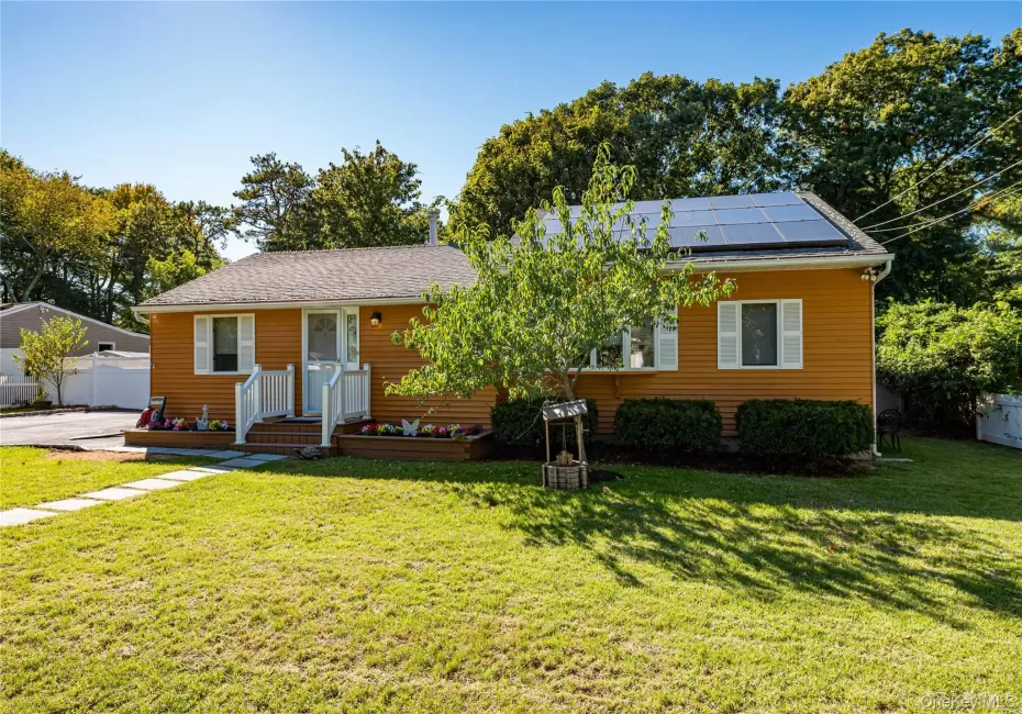 8 Forest Avenue, Brookhaven, NY, 3 Bedrooms Bedrooms, 5 Rooms Rooms,1 BathroomBathrooms,Residential,For Rent,Forest,0,1046942 8 Forest Avenue, Brookhaven, NY, 3 Bedrooms Bedrooms, 5 Rooms Rooms,1 BathroomBathrooms,Residential,For Rent,Forest,0,1046942