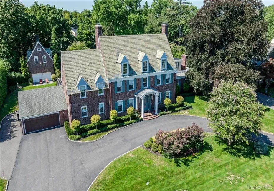 115 Cedar Avenue, Hempstead, NY, 8 Bedrooms Bedrooms, 16 Rooms Rooms,6 BathroomsBathrooms,Residential,For Rent,Cedar,0,1043287 115 Cedar Avenue, Hempstead, NY, 8 Bedrooms Bedrooms, 16 Rooms Rooms,6 BathroomsBathrooms,Residential,For Rent,Cedar,0,1043287