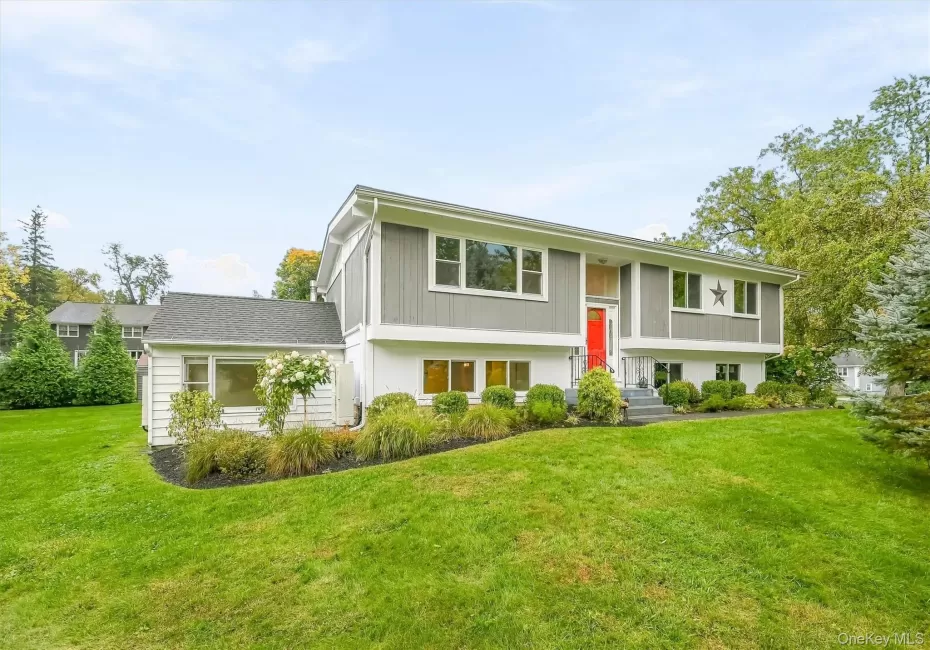 152 California Road, Yorktown, NY, 4 Bedrooms Bedrooms, 7 Rooms Rooms,2 BathroomsBathrooms,Residential,For Rent,California,0,1058836 152 California Road, Yorktown, NY, 4 Bedrooms Bedrooms, 7 Rooms Rooms,2 BathroomsBathrooms,Residential,For Rent,California,0,1058836