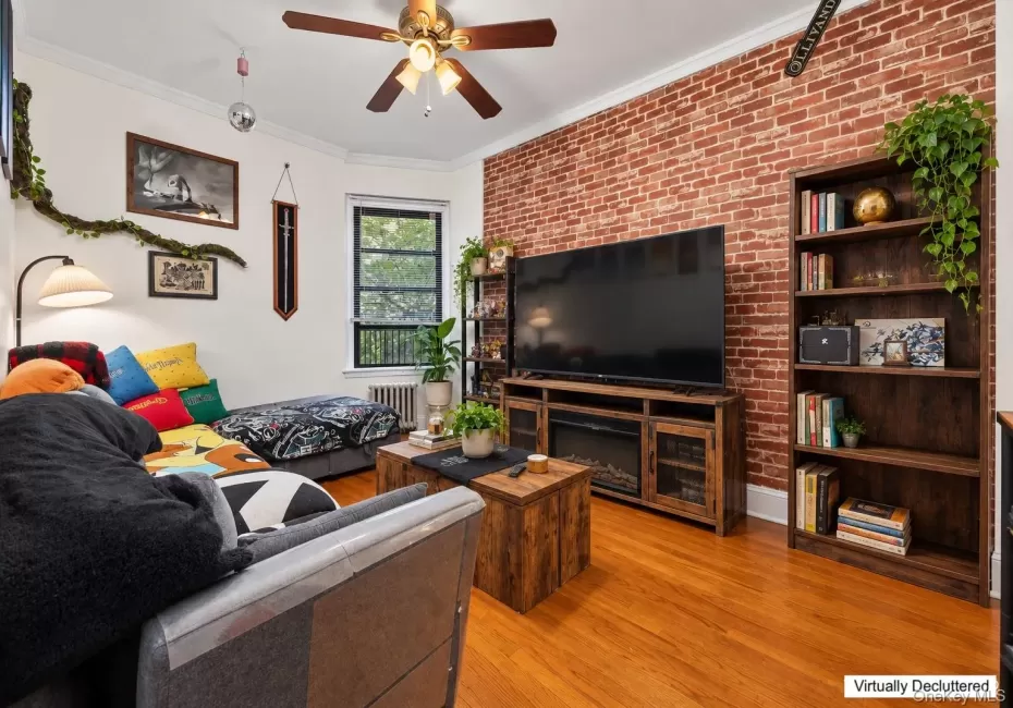 21-48 35th Street, New York, NY, 2 Bedrooms Bedrooms, 4 Rooms Rooms,1 BathroomBathrooms,Residential,For Rent,35th,0,1059812 21-48 35th Street, New York, NY, 2 Bedrooms Bedrooms, 4 Rooms Rooms,1 BathroomBathrooms,Residential,For Rent,35th,0,1059812