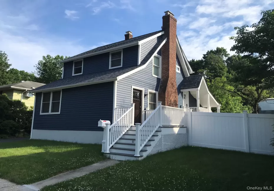 57 Spring Road, Huntington, NY, 2 Bedrooms Bedrooms, 4 Rooms Rooms,1 BathroomBathrooms,Residential Lease,For Rent,Spring,0,1058432 57 Spring Road, Huntington, NY, 2 Bedrooms Bedrooms, 4 Rooms Rooms,1 BathroomBathrooms,Residential Lease,For Rent,Spring,0,1058432
