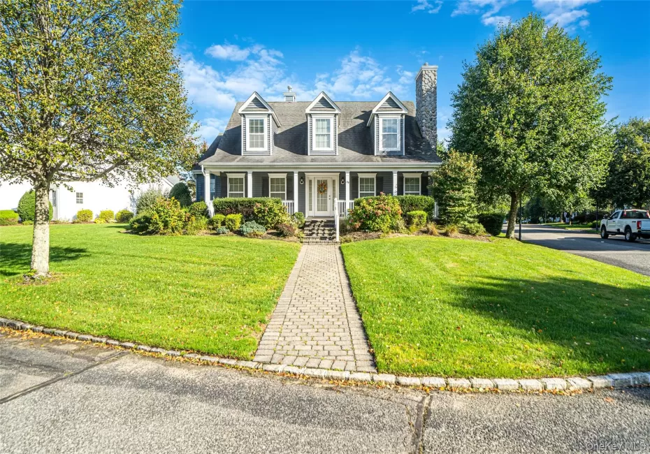 29 Golden Spruce Drive, Riverhead, NY, 3 Bedrooms Bedrooms, 7 Rooms Rooms,3 BathroomsBathrooms,Residential,For Rent,Golden Spruce,0,1059787 29 Golden Spruce Drive, Riverhead, NY, 3 Bedrooms Bedrooms, 7 Rooms Rooms,3 BathroomsBathrooms,Residential,For Rent,Golden Spruce,0,1059787