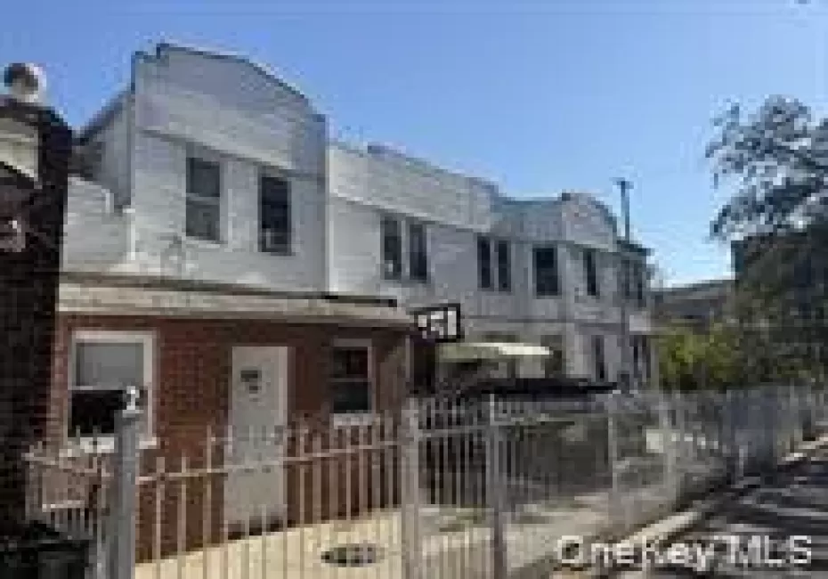 289 Etna Street, New York, NY, 9 Bedrooms Bedrooms, 10 Rooms Rooms,5 BathroomsBathrooms,Residential,For Rent,Etna,0,1060130 289 Etna Street, New York, NY, 9 Bedrooms Bedrooms, 10 Rooms Rooms,5 BathroomsBathrooms,Residential,For Rent,Etna,0,1060130