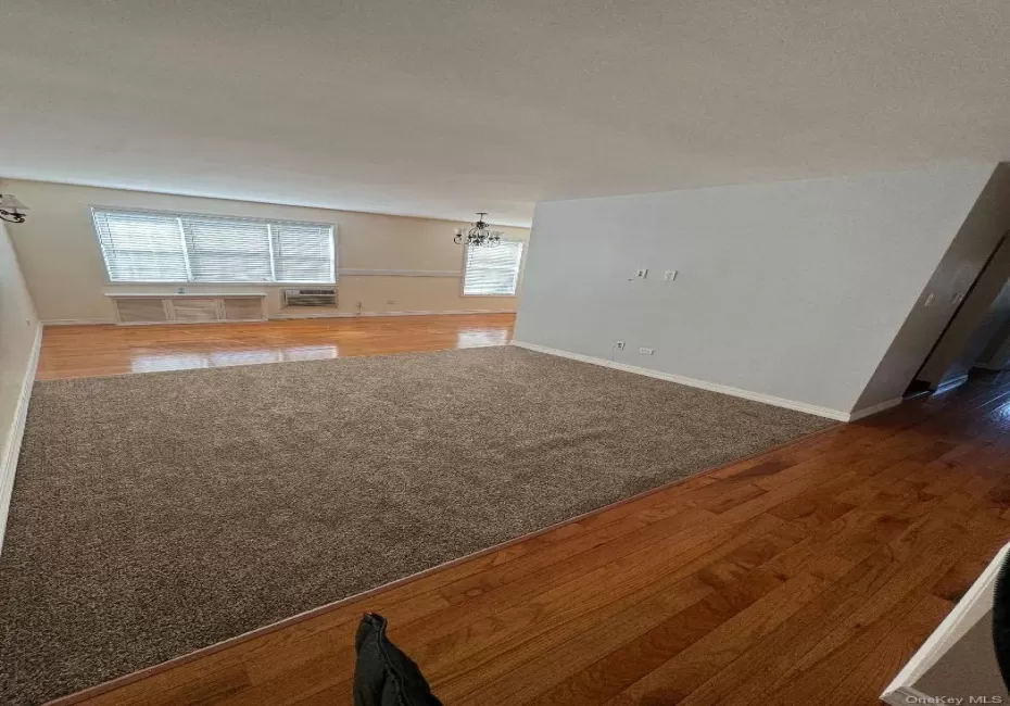 151-15 84th Street, New York, NY, 2 Bedrooms Bedrooms, 5 Rooms Rooms,2 BathroomsBathrooms,Residential,For Rent,84th,0,1059925 151-15 84th Street, New York, NY, 2 Bedrooms Bedrooms, 5 Rooms Rooms,2 BathroomsBathrooms,Residential,For Rent,84th,0,1059925