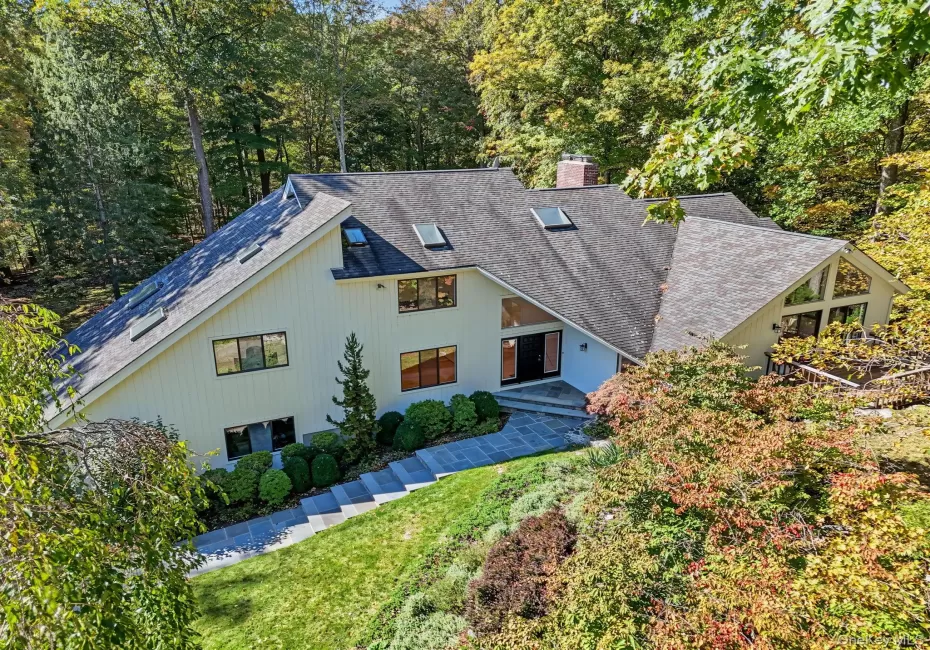 4 Stone Hollow Way, North Castle, NY, 5 Bedrooms Bedrooms, 10 Rooms Rooms,3 BathroomsBathrooms,Residential,For Rent,Stone Hollow,0,1058242 4 Stone Hollow Way, North Castle, NY, 5 Bedrooms Bedrooms, 10 Rooms Rooms,3 BathroomsBathrooms,Residential,For Rent,Stone Hollow,0,1058242