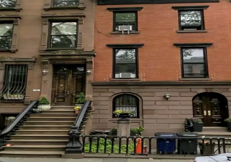234 Carlton Avenue, New York, NY, 1 Bedroom Bedrooms, 5 Rooms Rooms,1 BathroomBathrooms,Residential Lease,For Rent,Carlton,0,1060217 234 Carlton Avenue, New York, NY, 1 Bedroom Bedrooms, 5 Rooms Rooms,1 BathroomBathrooms,Residential Lease,For Rent,Carlton,0,1060217