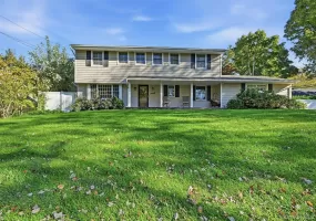 42 Marie Drive, Huntington, NY, 4 Bedrooms Bedrooms, 8 Rooms Rooms,2 BathroomsBathrooms,Residential,For Rent,Marie,0,1058133 42 Marie Drive, Huntington, NY, 4 Bedrooms Bedrooms, 8 Rooms Rooms,2 BathroomsBathrooms,Residential,For Rent,Marie,0,1058133
