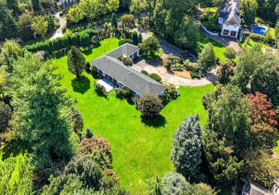 1 Cornwells Beach Road, North Hempstead, NY, 5 Bedrooms Bedrooms, 12 Rooms Rooms,3 BathroomsBathrooms,Residential,For Rent,Cornwells Beach,0,1057244 1 Cornwells Beach Road, North Hempstead, NY, 5 Bedrooms Bedrooms, 12 Rooms Rooms,3 BathroomsBathrooms,Residential,For Rent,Cornwells Beach,0,1057244