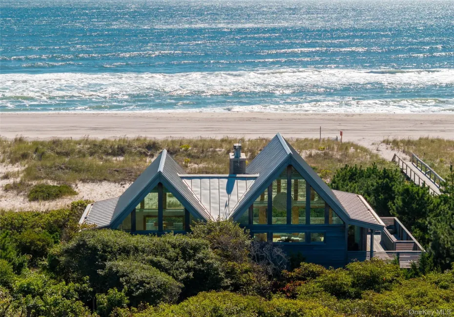 With view of the ocean With view of the ocean