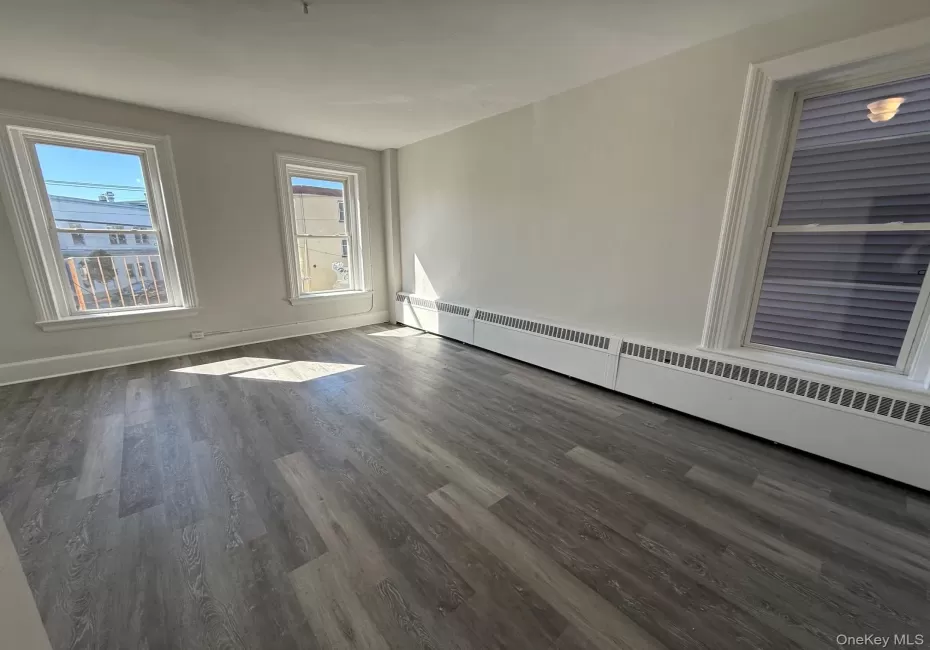 4 Church Street, Goshen, NY, 3 Bedrooms Bedrooms, 6 Rooms Rooms,1 BathroomBathrooms,Residential Lease,For Rent,Church,0,1060136 4 Church Street, Goshen, NY, 3 Bedrooms Bedrooms, 6 Rooms Rooms,1 BathroomBathrooms,Residential Lease,For Rent,Church,0,1060136