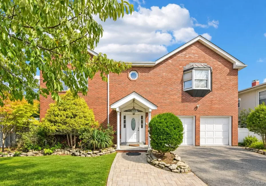 708 Park Lane, Hempstead, NY, 6 Bedrooms Bedrooms, 10 Rooms Rooms,3 BathroomsBathrooms,Residential,For Rent,Park,0,1060139 708 Park Lane, Hempstead, NY, 6 Bedrooms Bedrooms, 10 Rooms Rooms,3 BathroomsBathrooms,Residential,For Rent,Park,0,1060139