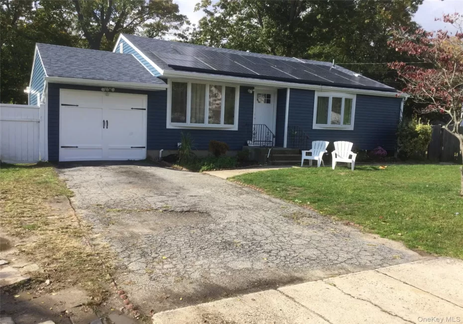 438 Mayflower Avenue, Islip, NY, 4 Bedrooms Bedrooms, 8 Rooms Rooms,3 BathroomsBathrooms,Residential,For Rent,Mayflower,0,1060267 438 Mayflower Avenue, Islip, NY, 4 Bedrooms Bedrooms, 8 Rooms Rooms,3 BathroomsBathrooms,Residential,For Rent,Mayflower,0,1060267