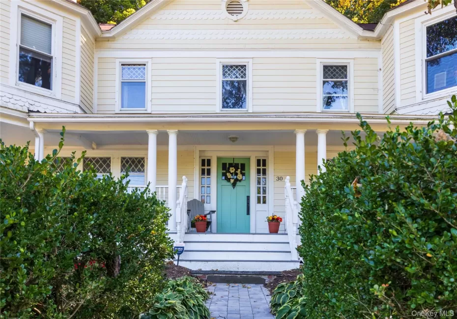 30 Old Post Road, Red Hook, NY, 4 Bedrooms Bedrooms, 12 Rooms Rooms,2 BathroomsBathrooms,Residential,For Rent,Old Post,0,1059797 30 Old Post Road, Red Hook, NY, 4 Bedrooms Bedrooms, 12 Rooms Rooms,2 BathroomsBathrooms,Residential,For Rent,Old Post,0,1059797