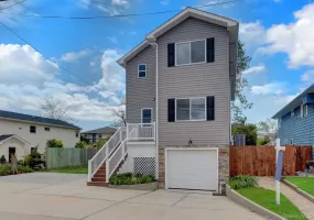 1010 California Place, Hempstead, NY, 4 Bedrooms Bedrooms, 7 Rooms Rooms,4 BathroomsBathrooms,Residential,For Rent,California,0,972317 1010 California Place, Hempstead, NY, 4 Bedrooms Bedrooms, 7 Rooms Rooms,4 BathroomsBathrooms,Residential,For Rent,California,0,972317