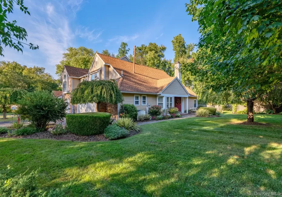 1 Cottonwood Circle, Saugerties, NY, 3 Bedrooms Bedrooms, 5 Rooms Rooms,2 BathroomsBathrooms,Residential,For Rent,Cottonwood,0,1058796 1 Cottonwood Circle, Saugerties, NY, 3 Bedrooms Bedrooms, 5 Rooms Rooms,2 BathroomsBathrooms,Residential,For Rent,Cottonwood,0,1058796