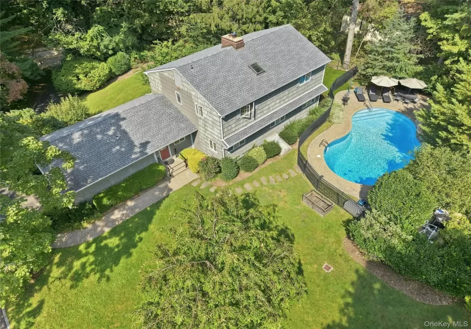 214 Norwood Avenue, Huntington, NY, 5 Bedrooms Bedrooms, 9 Rooms Rooms,3 BathroomsBathrooms,Residential,For Rent,Norwood,0,1059326 214 Norwood Avenue, Huntington, NY, 5 Bedrooms Bedrooms, 9 Rooms Rooms,3 BathroomsBathrooms,Residential,For Rent,Norwood,0,1059326