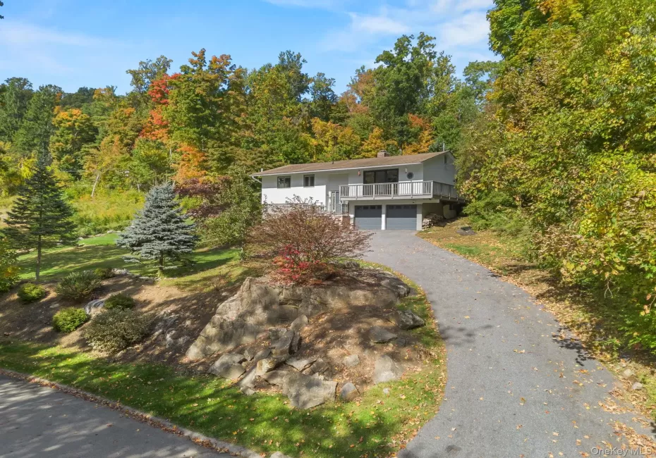 8 Dover Lane, Carmel, NY, 3 Bedrooms Bedrooms, 7 Rooms Rooms,2 BathroomsBathrooms,Residential,For Rent,Dover,0,1059576 8 Dover Lane, Carmel, NY, 3 Bedrooms Bedrooms, 7 Rooms Rooms,2 BathroomsBathrooms,Residential,For Rent,Dover,0,1059576