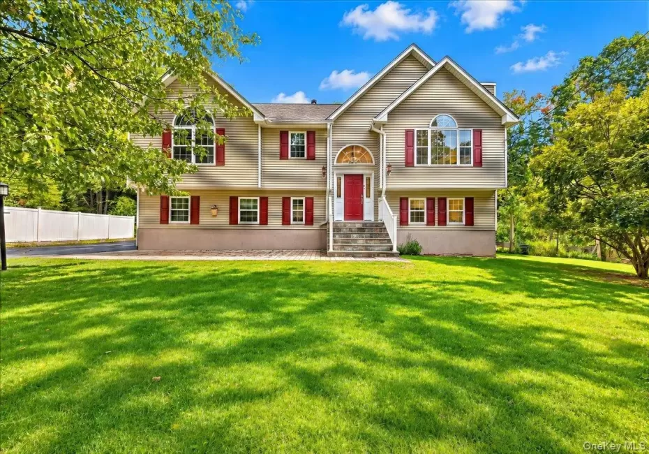 36 Troxell Trail, Carmel, NY, 3 Bedrooms Bedrooms, 7 Rooms Rooms,3 BathroomsBathrooms,Residential,For Rent,Troxell,0,1060472 36 Troxell Trail, Carmel, NY, 3 Bedrooms Bedrooms, 7 Rooms Rooms,3 BathroomsBathrooms,Residential,For Rent,Troxell,0,1060472