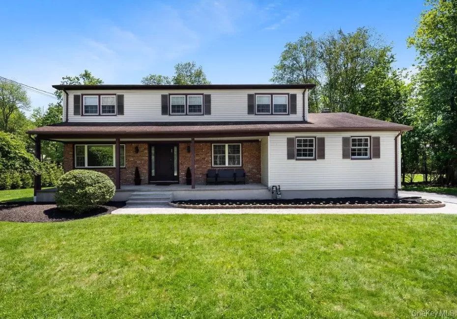 106 Airmont Road, Ramapo, NY, 4 Bedrooms Bedrooms, 7 Rooms Rooms,2 BathroomsBathrooms,Residential,For Rent,Airmont,0,1060335 106 Airmont Road, Ramapo, NY, 4 Bedrooms Bedrooms, 7 Rooms Rooms,2 BathroomsBathrooms,Residential,For Rent,Airmont,0,1060335