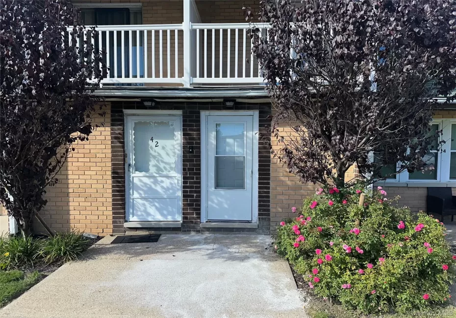 43 Artist Lake Drive, Brookhaven, NY, 1 Bedroom Bedrooms, 2 Rooms Rooms,1 BathroomBathrooms,Residential,For Rent,Artist Lake,0,1060601 43 Artist Lake Drive, Brookhaven, NY, 1 Bedroom Bedrooms, 2 Rooms Rooms,1 BathroomBathrooms,Residential,For Rent,Artist Lake,0,1060601