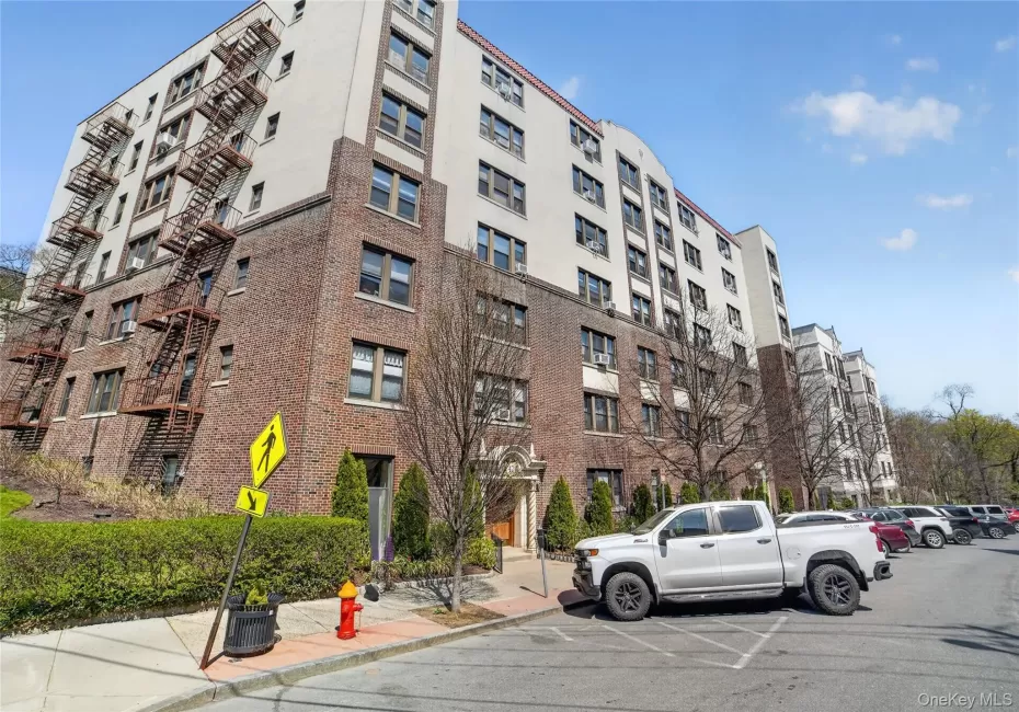 42 Pondfield Road, Yonkers, NY, 1 Bedroom Bedrooms, 4 Rooms Rooms,1 BathroomBathrooms,Residential,For Rent,Pondfield,0,1060679 42 Pondfield Road, Yonkers, NY, 1 Bedroom Bedrooms, 4 Rooms Rooms,1 BathroomBathrooms,Residential,For Rent,Pondfield,0,1060679