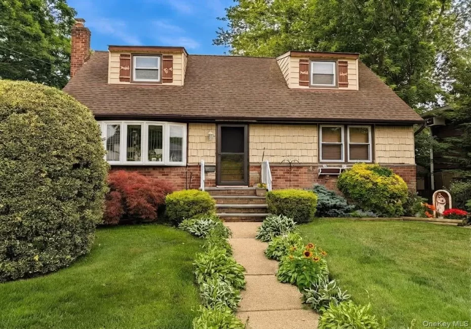 2306 Fowler Street, Hempstead, NY, 4 Bedrooms Bedrooms, 2 Rooms Rooms,2 BathroomsBathrooms,Residential,For Rent,Fowler,0,1060420 2306 Fowler Street, Hempstead, NY, 4 Bedrooms Bedrooms, 2 Rooms Rooms,2 BathroomsBathrooms,Residential,For Rent,Fowler,0,1060420