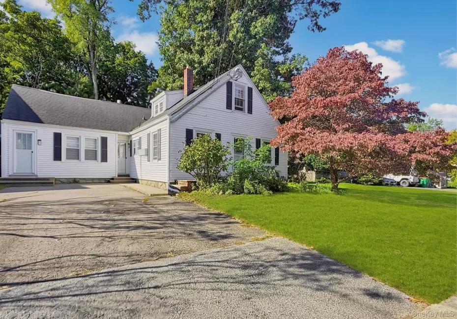 14 Miller Street, Beacon, NY, 1 Bedroom Bedrooms, 3 Rooms Rooms,1 BathroomBathrooms,Residential Lease,For Rent,Miller,0,1060431 14 Miller Street, Beacon, NY, 1 Bedroom Bedrooms, 3 Rooms Rooms,1 BathroomBathrooms,Residential Lease,For Rent,Miller,0,1060431