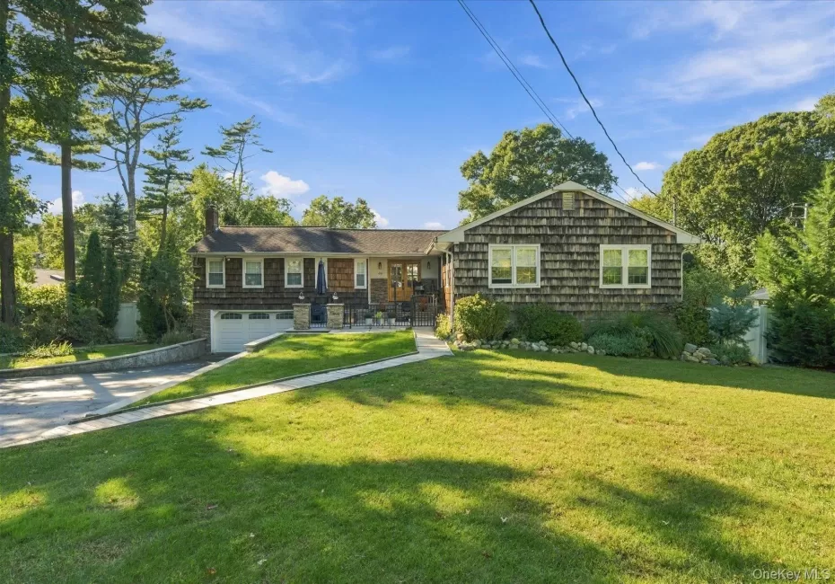 49 Westview Drive, Brookhaven, NY, 5 Bedrooms Bedrooms, 12 Rooms Rooms,4 BathroomsBathrooms,Residential,For Rent,Westview,0,1059294 49 Westview Drive, Brookhaven, NY, 5 Bedrooms Bedrooms, 12 Rooms Rooms,4 BathroomsBathrooms,Residential,For Rent,Westview,0,1059294