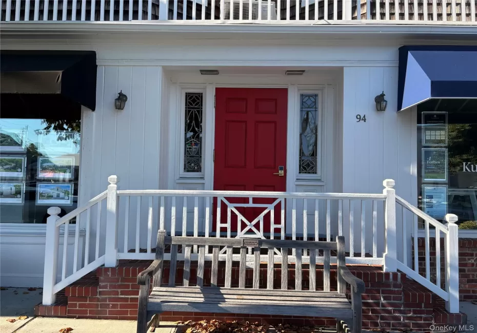 94 Main Street, Southampton, NY, 1 Bedroom Bedrooms, 3 Rooms Rooms,1 BathroomBathrooms,Residential Lease,For Rent,Main,0,1060975 94 Main Street, Southampton, NY, 1 Bedroom Bedrooms, 3 Rooms Rooms,1 BathroomBathrooms,Residential Lease,For Rent,Main,0,1060975