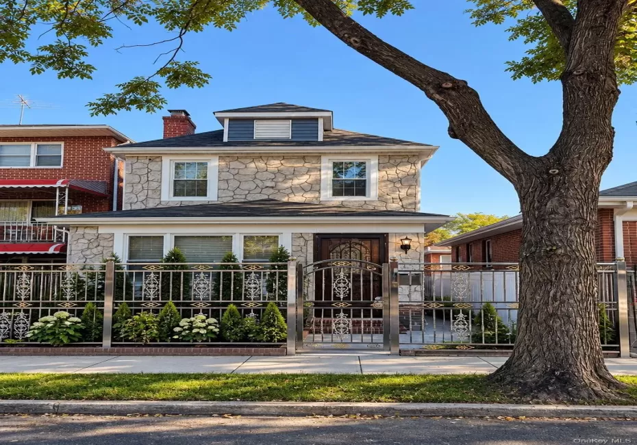 542 Logan Avenue, New York, NY, 4 Bedrooms Bedrooms, 7 Rooms Rooms,2 BathroomsBathrooms,Residential,For Rent,Logan,0,1060884 542 Logan Avenue, New York, NY, 4 Bedrooms Bedrooms, 7 Rooms Rooms,2 BathroomsBathrooms,Residential,For Rent,Logan,0,1060884