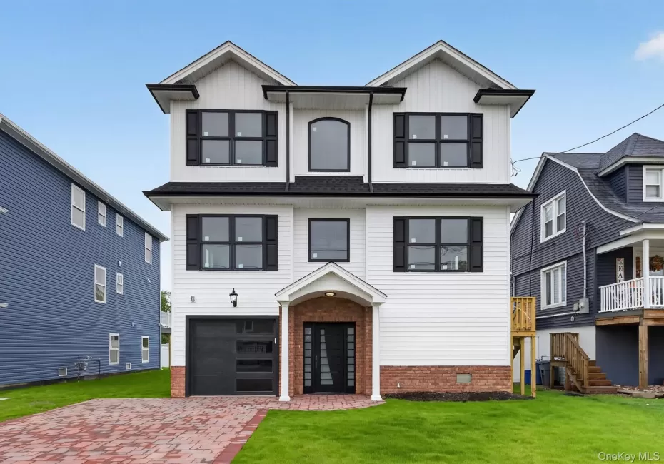 267 Roosevelt Avenue, Hempstead, NY, 5 Bedrooms Bedrooms, 8 Rooms Rooms,3 BathroomsBathrooms,Residential,For Rent,Roosevelt,0,1060954 267 Roosevelt Avenue, Hempstead, NY, 5 Bedrooms Bedrooms, 8 Rooms Rooms,3 BathroomsBathrooms,Residential,For Rent,Roosevelt,0,1060954
