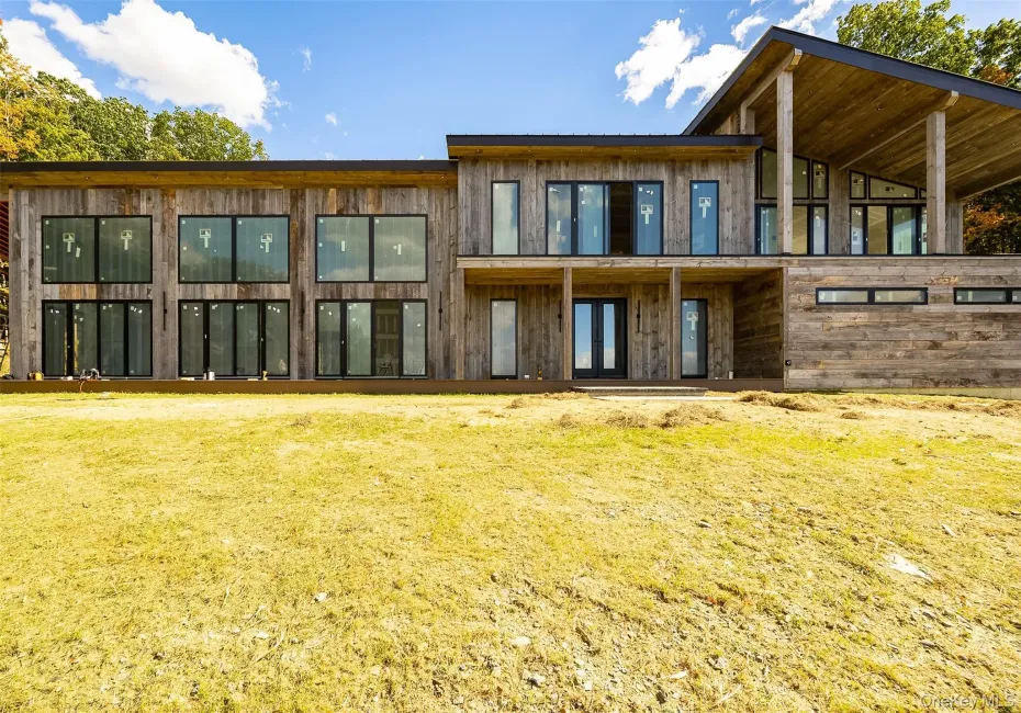3362 Route 199, Pine Plains, NY, 4 Bedrooms Bedrooms, 12 Rooms Rooms,3 BathroomsBathrooms,Residential,For Rent,Route 199,0,1060620 3362 Route 199, Pine Plains, NY, 4 Bedrooms Bedrooms, 12 Rooms Rooms,3 BathroomsBathrooms,Residential,For Rent,Route 199,0,1060620
