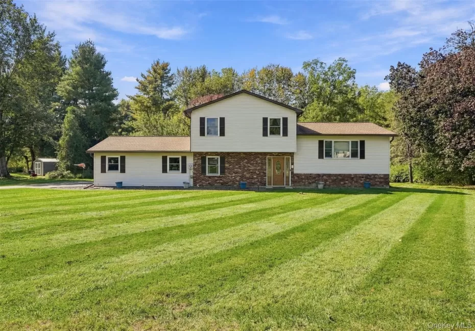 23 Stephen Drive, Fishkill, NY, 3 Bedrooms Bedrooms, 6 Rooms Rooms,2 BathroomsBathrooms,Residential,For Rent,Stephen,0,1060814 23 Stephen Drive, Fishkill, NY, 3 Bedrooms Bedrooms, 6 Rooms Rooms,2 BathroomsBathrooms,Residential,For Rent,Stephen,0,1060814