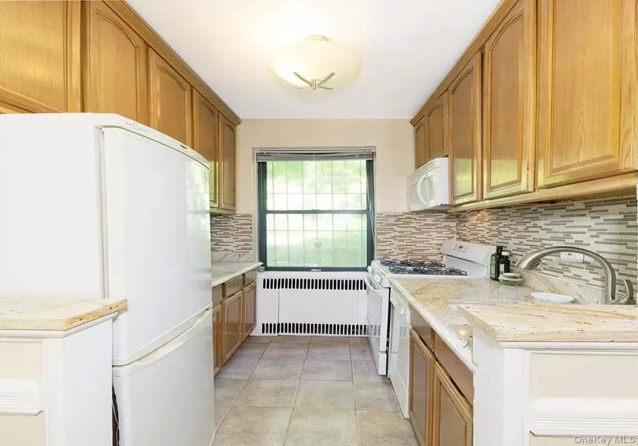 3017 Riverdale Avenue, New York, NY, 1 Bedroom Bedrooms, 3 Rooms Rooms,1 BathroomBathrooms,Residential,For Rent,Riverdale,0,1061032 3017 Riverdale Avenue, New York, NY, 1 Bedroom Bedrooms, 3 Rooms Rooms,1 BathroomBathrooms,Residential,For Rent,Riverdale,0,1061032