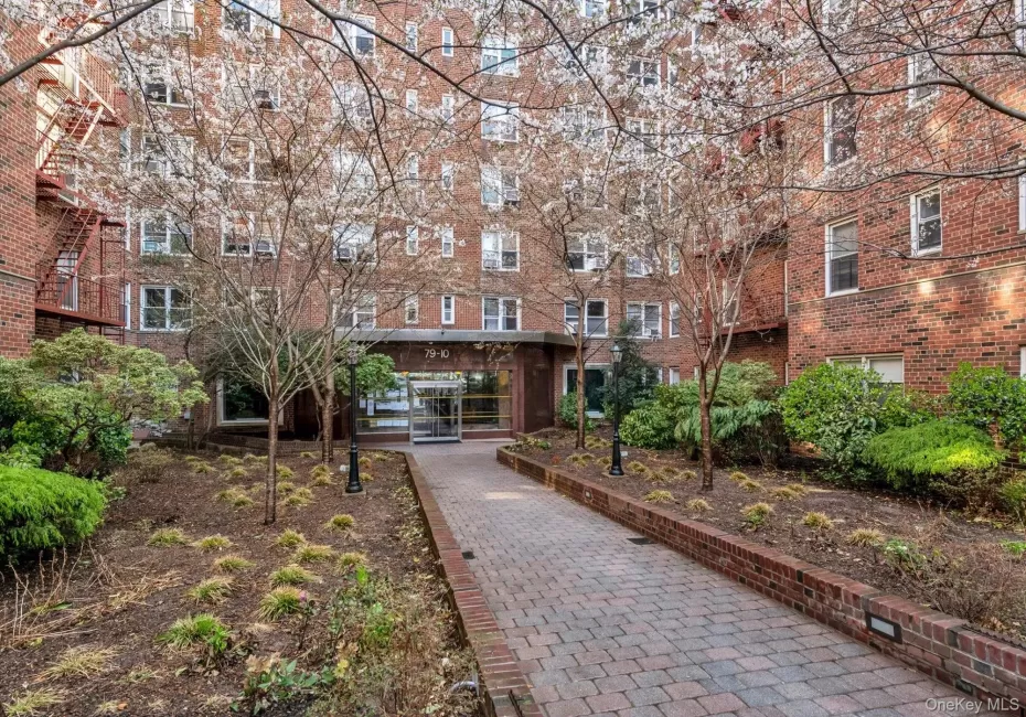79-10 34th Avenue, New York, NY, 2 Bedrooms Bedrooms, 5 Rooms Rooms,1 BathroomBathrooms,Residential,For Rent,34th,0,1060995 79-10 34th Avenue, New York, NY, 2 Bedrooms Bedrooms, 5 Rooms Rooms,1 BathroomBathrooms,Residential,For Rent,34th,0,1060995