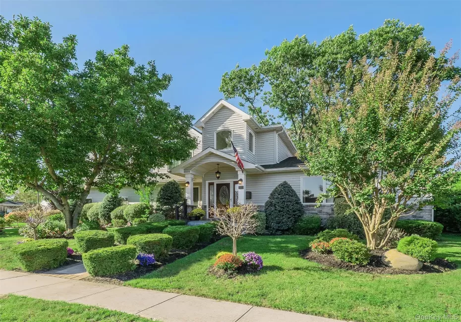 752 Kensington Court, Hempstead, NY, 4 Bedrooms Bedrooms, 11 Rooms Rooms,2 BathroomsBathrooms,Residential,For Rent,Kensington,0,1061021 752 Kensington Court, Hempstead, NY, 4 Bedrooms Bedrooms, 11 Rooms Rooms,2 BathroomsBathrooms,Residential,For Rent,Kensington,0,1061021