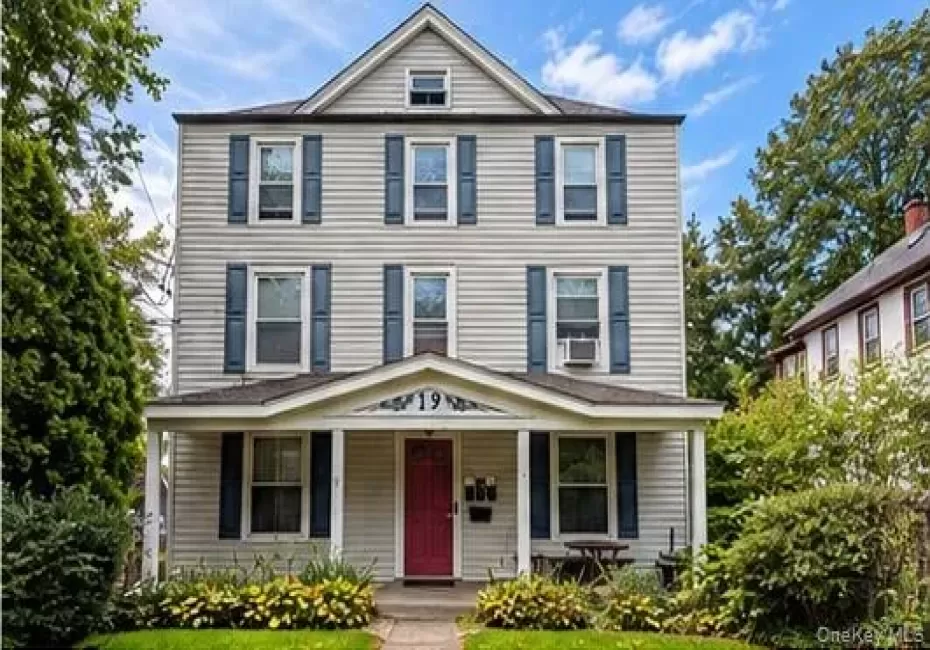 19 Stone Avenue, Ossining, NY, 3 Bedrooms Bedrooms, 5 Rooms Rooms,1 BathroomBathrooms,Residential Lease,For Rent,Stone,0,1060979 19 Stone Avenue, Ossining, NY, 3 Bedrooms Bedrooms, 5 Rooms Rooms,1 BathroomBathrooms,Residential Lease,For Rent,Stone,0,1060979