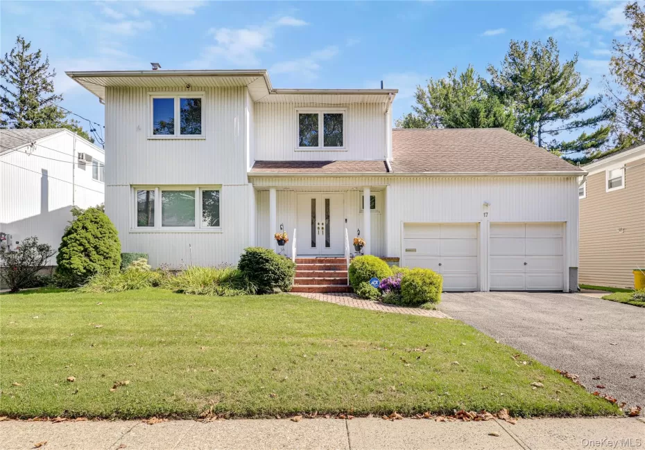 17 Lafayette Drive, Hempstead, NY, 5 Bedrooms Bedrooms, 9 Rooms Rooms,3 BathroomsBathrooms,Residential,For Rent,Lafayette,0,1035880 17 Lafayette Drive, Hempstead, NY, 5 Bedrooms Bedrooms, 9 Rooms Rooms,3 BathroomsBathrooms,Residential,For Rent,Lafayette,0,1035880