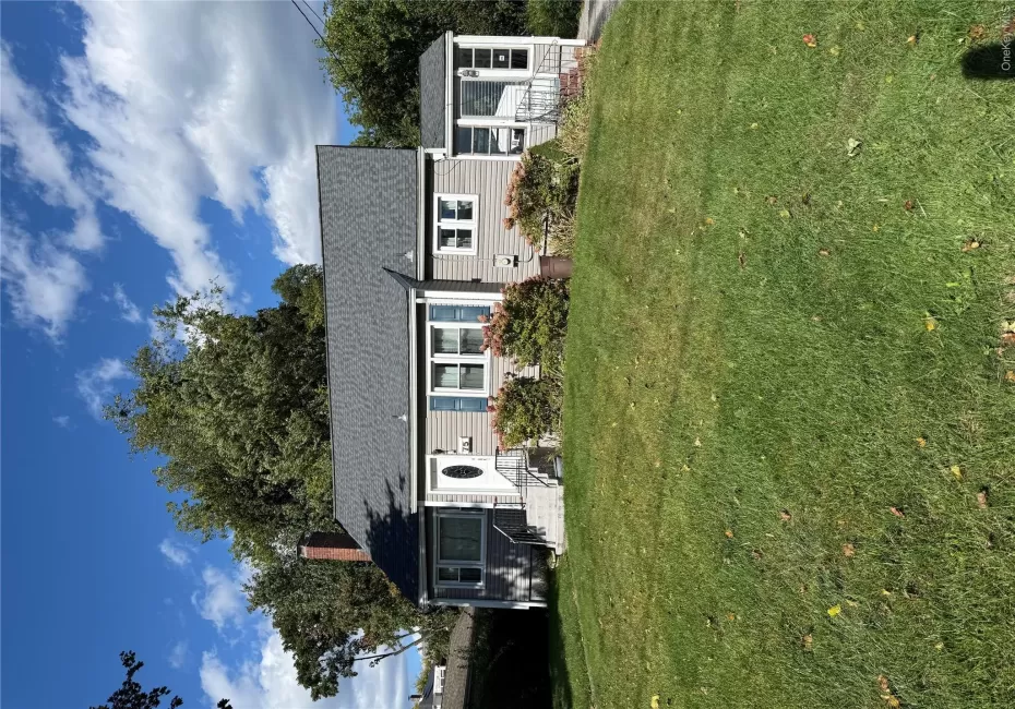 75 College Avenue, Poughkeepsie, NY, 5 Bedrooms Bedrooms, 8 Rooms Rooms,2 BathroomsBathrooms,Residential,For Rent,College,0,1059316 75 College Avenue, Poughkeepsie, NY, 5 Bedrooms Bedrooms, 8 Rooms Rooms,2 BathroomsBathrooms,Residential,For Rent,College,0,1059316