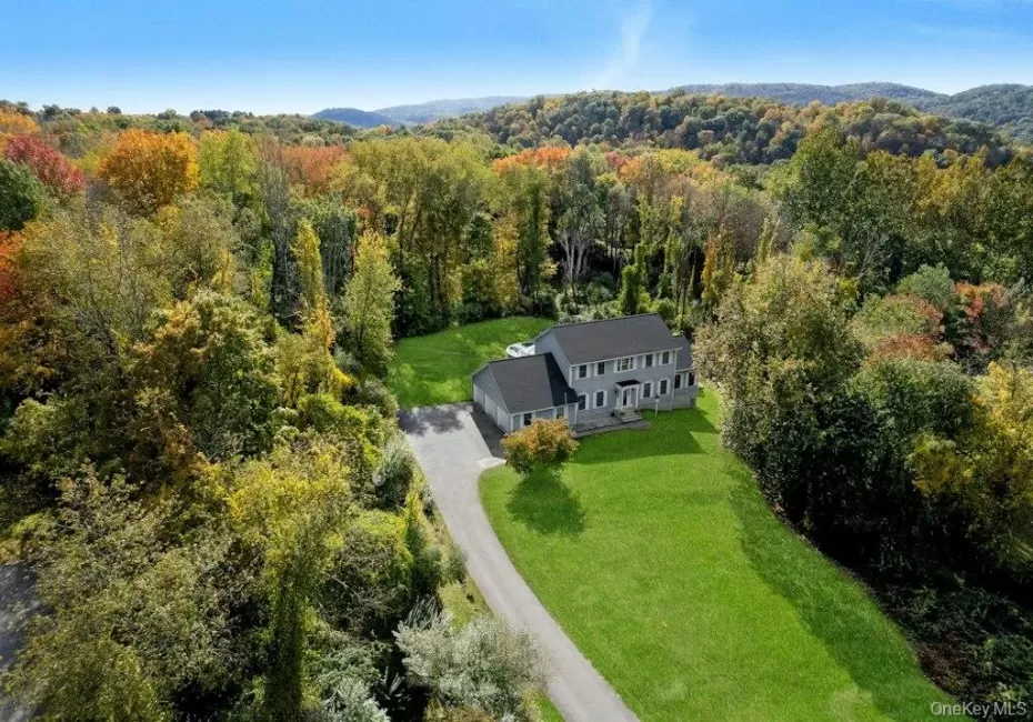 74 Temby Drive, Dover, NY, 4 Bedrooms Bedrooms, 11 Rooms Rooms,3 BathroomsBathrooms,Residential,For Rent,Temby,0,1058399 74 Temby Drive, Dover, NY, 4 Bedrooms Bedrooms, 11 Rooms Rooms,3 BathroomsBathrooms,Residential,For Rent,Temby,0,1058399