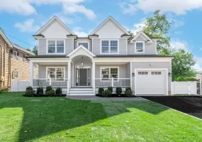 16 2nd Avenue, North Hempstead, NY, 4 Bedrooms Bedrooms, 9 Rooms Rooms,3 BathroomsBathrooms,Residential,For Rent,2nd,0,1060602 16 2nd Avenue, North Hempstead, NY, 4 Bedrooms Bedrooms, 9 Rooms Rooms,3 BathroomsBathrooms,Residential,For Rent,2nd,0,1060602