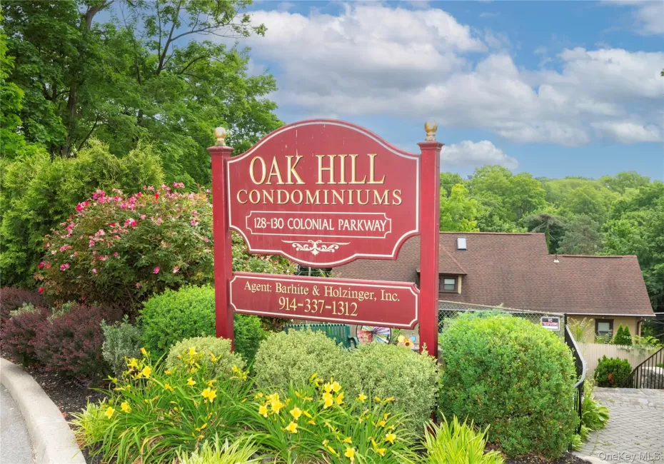 130 Colonial Parkway, Yonkers, NY, 2 Bedrooms Bedrooms, 5 Rooms Rooms,2 BathroomsBathrooms,Residential,For Rent,Colonial,0,1044635 130 Colonial Parkway, Yonkers, NY, 2 Bedrooms Bedrooms, 5 Rooms Rooms,2 BathroomsBathrooms,Residential,For Rent,Colonial,0,1044635