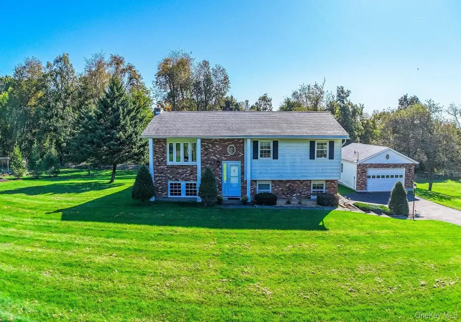 8 Gunsch Estate Drive, Newburgh (town), NY, 3 Bedrooms Bedrooms, 10 Rooms Rooms,1 BathroomBathrooms,Residential,For Rent,Gunsch Estate,0,1060686 8 Gunsch Estate Drive, Newburgh (town), NY, 3 Bedrooms Bedrooms, 10 Rooms Rooms,1 BathroomBathrooms,Residential,For Rent,Gunsch Estate,0,1060686